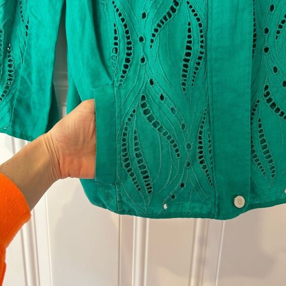 Chico’s green eyelet linen lightweight 3/4 sleeve zip up jacket - Picture 8 of 14